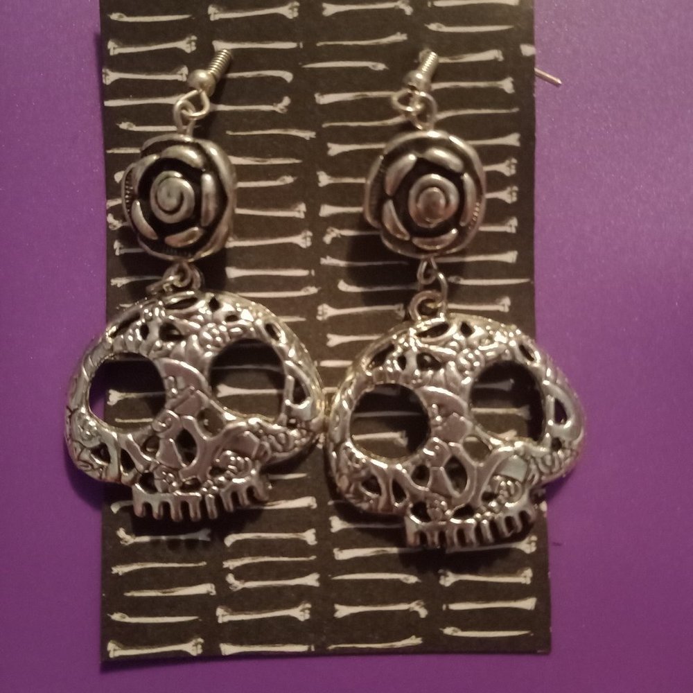 Steampunk Earrings - Picture 1 of 1
